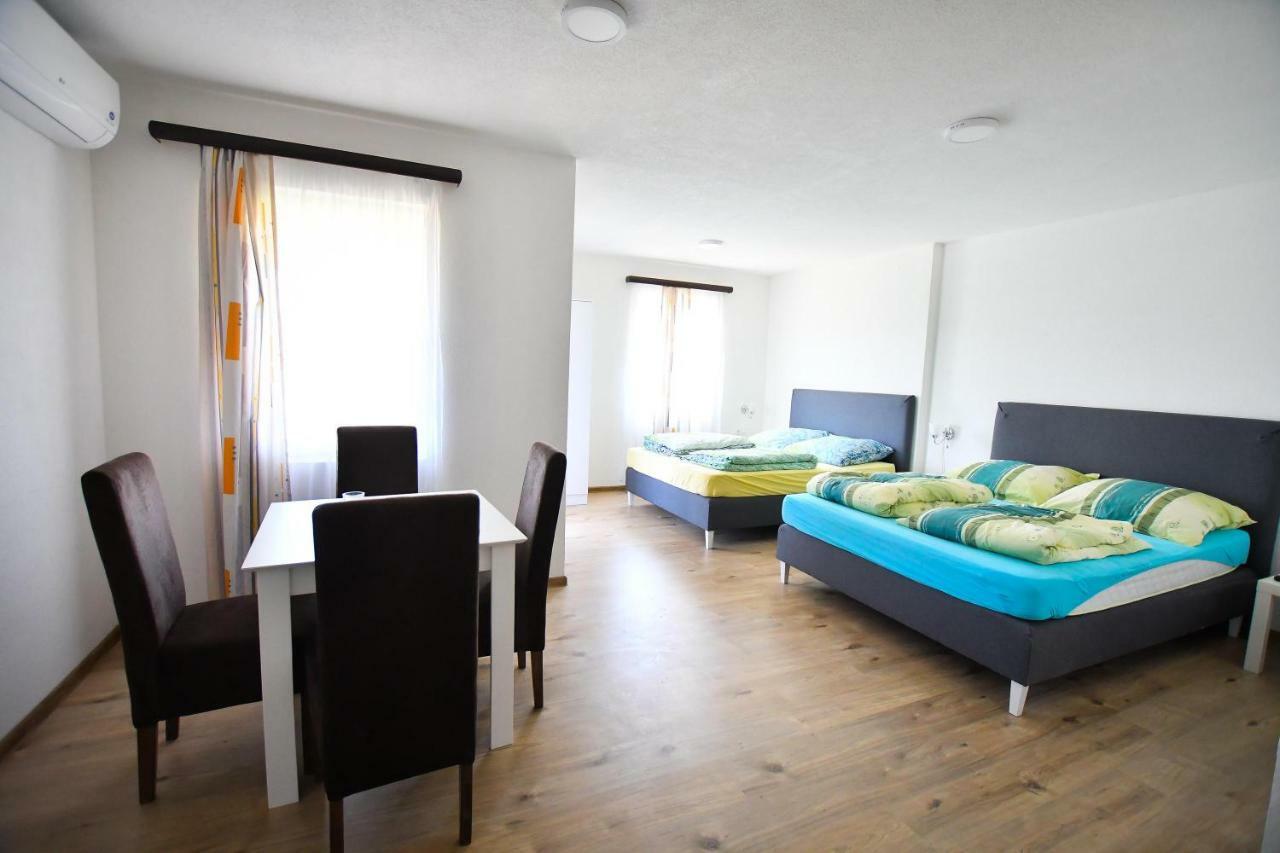 Vulsa Apartmani Kladovo Bagian luar foto
