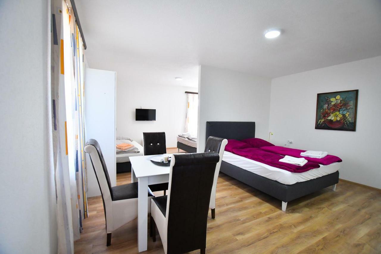 Vulsa Apartmani Kladovo Bagian luar foto